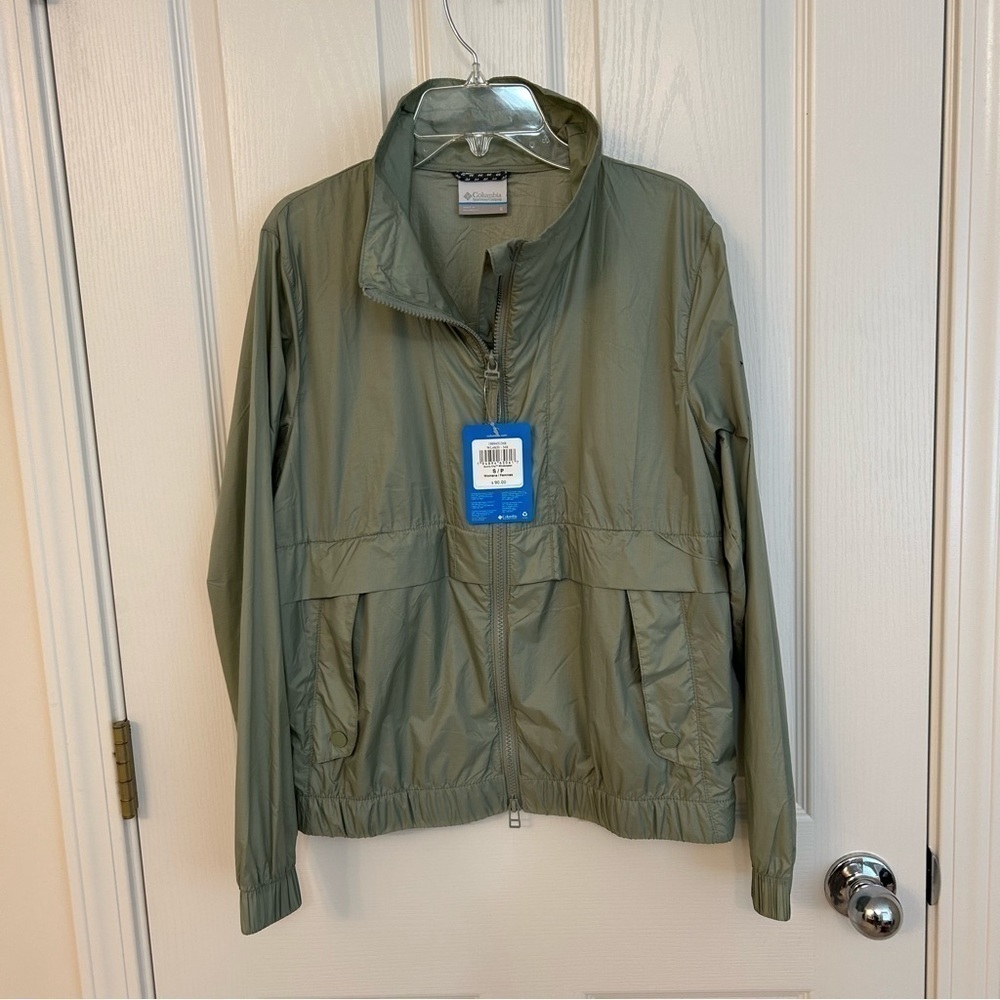 Columbia Women's Sunny City Windbreaker in Safari Green Size S - Picture 6 of 11